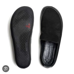 Vivobarefoot Opanka Slip ons